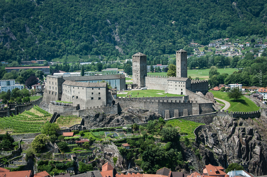 Burgen von Bellinzona, Castelgrande, Castello vecchio, Castello d’Uri, Castello San Michele